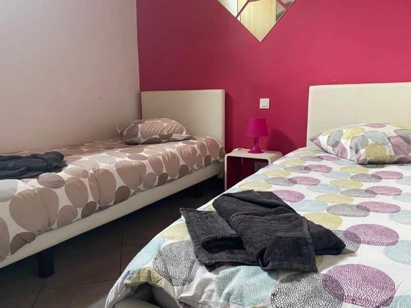 Appartement Les Palmiers à Millau Extérieur photo